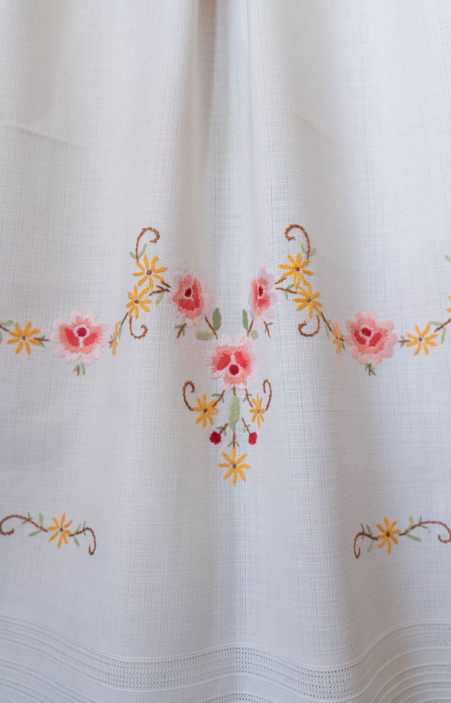 Kimono with Floral Embroidery
